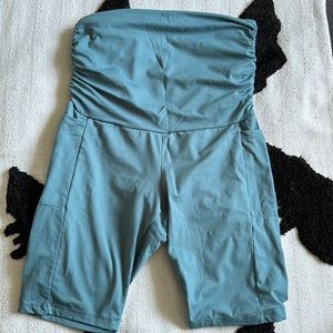 Maternity active bike shorts